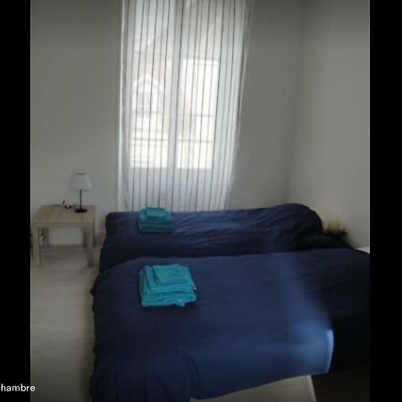 Flat Appartamento Auxerre Esterno foto