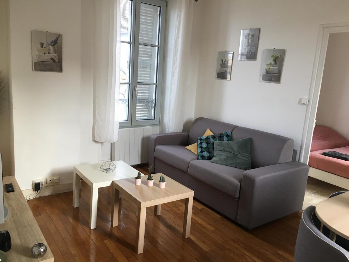Flat Appartamento Auxerre Esterno foto